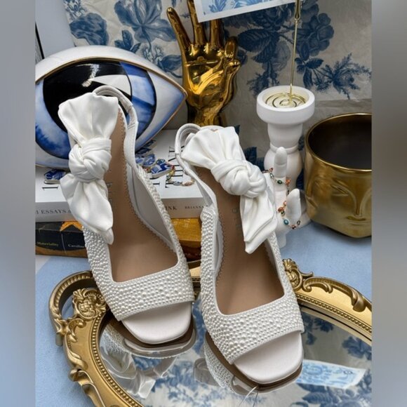 🆕 GIANNI BINI 🧿 NWOB Coray Pearl Embellished Satin Bow Slingback, Sz 7M - Picture 4 of 16
